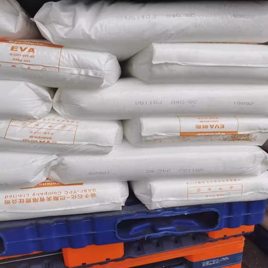 Copolímero de acetato de etileno-vinil (EVA) usado em material de espuma para calçados, filme de proteção funcional,